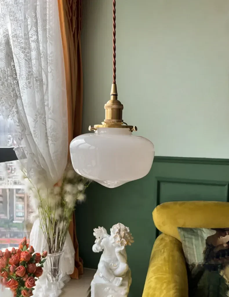 Скандинавский минималистичный светодиодный подвесной светильник со стеклянным абажуром, Современный декор для спальни, Подвесные светильники для кухни, подвесной светильник для бара Изображение 1